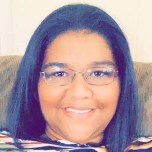 Meet your Posher, Ivy